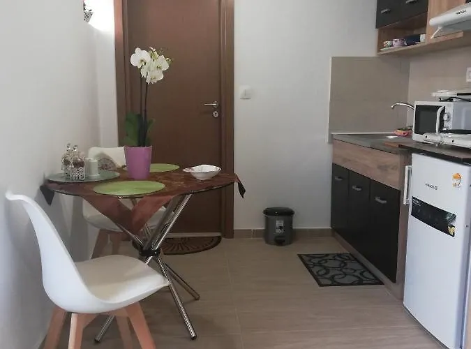 Small With Yard Διαμέρισμα Χανιά